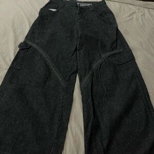 Y2K super baggy women's Menace parachute style 13" leg opening size 9 29x30